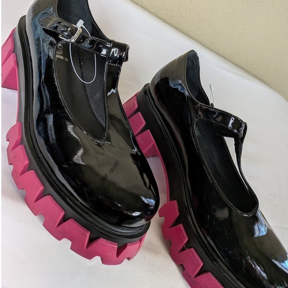 KOI Footwear Black Patent Mary‎ Jane Platform Shoes – UK 7 (US 9) – Y2K Pink - Picture 6 of 8
